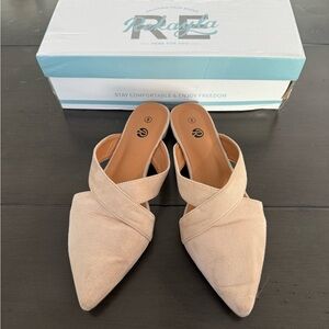 Women's Tan Mules